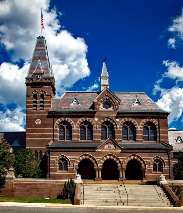 Deciding Whether an MBA Fits Your Goals