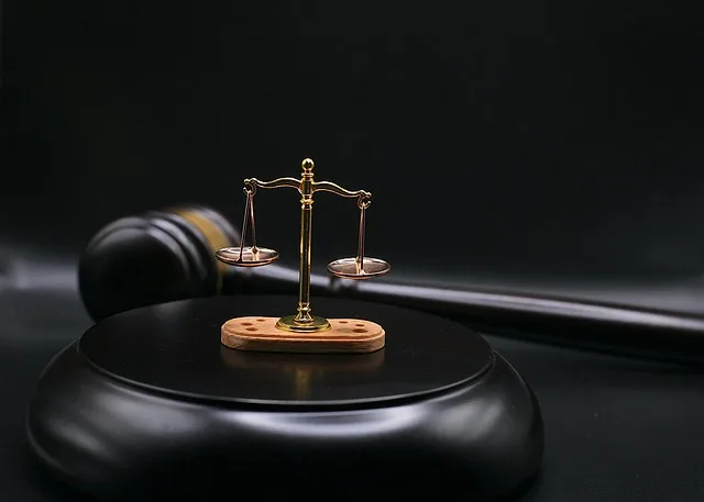 how to get into law school